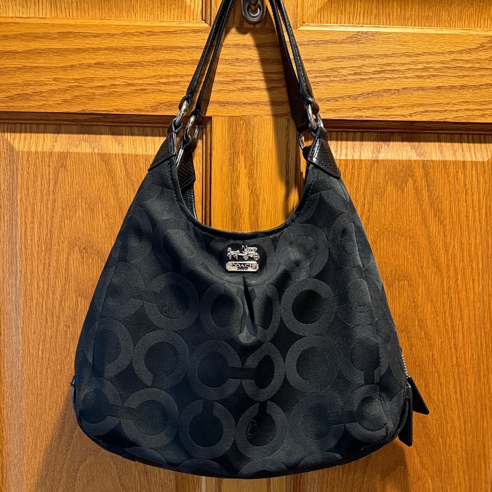 Coach Madison Maggie Black Shoulder Bag